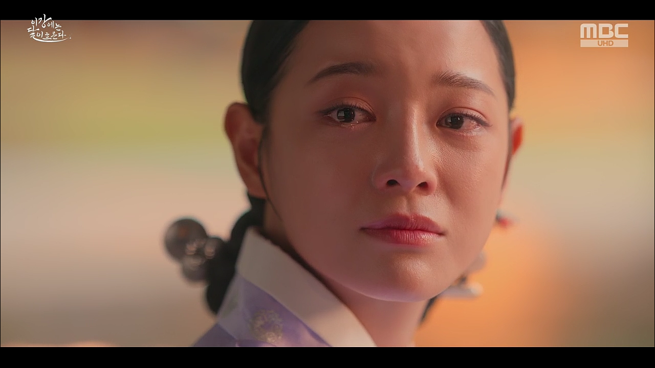 이강에는 달이 흐른다.E11.251212.H264.720p-F1RST.mp4